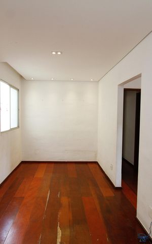Apartamento à venda com 67m², 2 quartos e 1 vagaSala