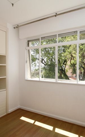 Apartamento à venda com 97m², 2 quartos e 1 vaga Apartamento à venda com 97m², 2 quartos e 1 vagaSuíte