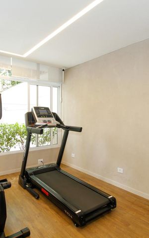 Apartamento à venda com 97m², 2 quartos e 1 vaga Apartamento à venda com 97m², 2 quartos e 1 vagaÁrea Comum - Academia