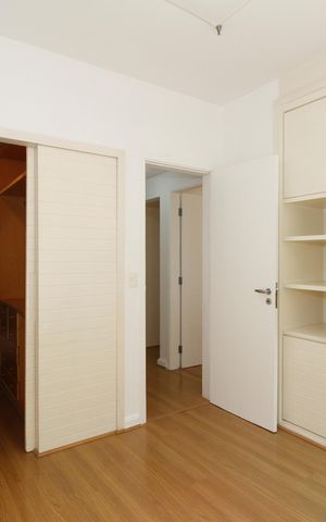 Apartamento à venda com 97m², 2 quartos e 1 vaga Apartamento à venda com 97m², 2 quartos e 1 vagaSuíte