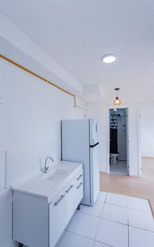 Apartamento para alugar com 36m², 2 quartos e sem vaga Apartamento para alugar com 36m², 2 quartos e sem vagaSala, cozinha e área de serviço