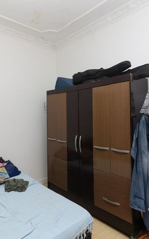 Casa à venda com 600m², 5 quartos e 3 vagas Casa à venda com 600m², 5 quartos e 3 vagasCasa 1 - Quarto 2