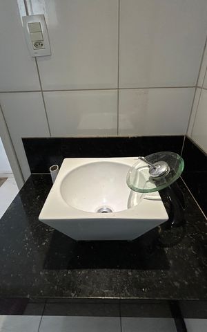 Apartamento para alugar com 130m², 3 quartos e sem vagaBanheiro