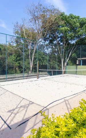 Casa de condomínio para alugar com 292m², 4 quartos e 6 vagas Casa de condomínio para alugar com 292m², 4 quartos e 6 vagasÁrea comum - Quadra