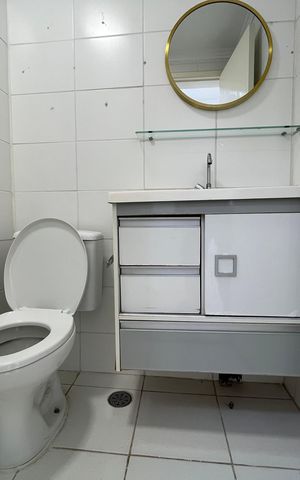 Apartamento para alugar com 53m², 2 quartos e 1 vagaBanheiro - Armário