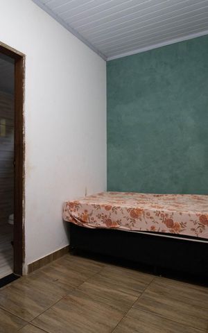 Casa à venda com 70m², 3 quartos e 2 vagas Casa à venda com 70m², 3 quartos e 2 vagasSuíte 2