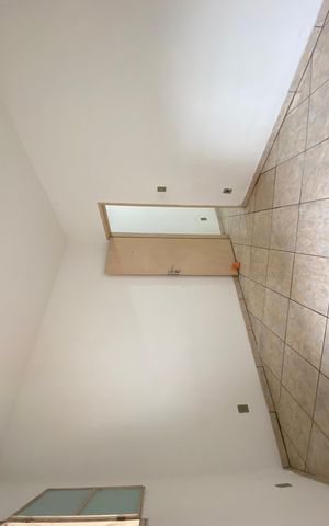 Apartamento para alugar com 33m², 2 quartos e sem vaga