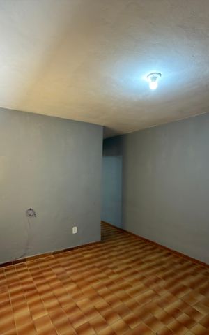 Casa para alugar com 90m², 2 quartos e sem vaga Casa para alugar com 90m², 2 quartos e sem vagaSala