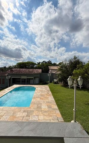 Casa de condomínio para alugar com 450m², 3 quartos e 3 vagas