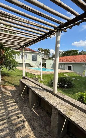 Casa de condomínio para alugar com 450m², 3 quartos e 3 vagas