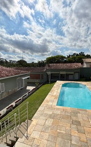 Casa de condomínio para alugar com 450m², 3 quartos e 3 vagas