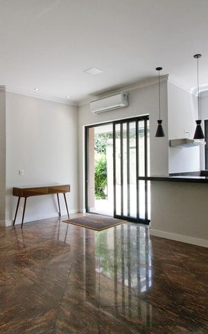 Apartamento para alugar com 98m², 3 quartos e 2 vagas