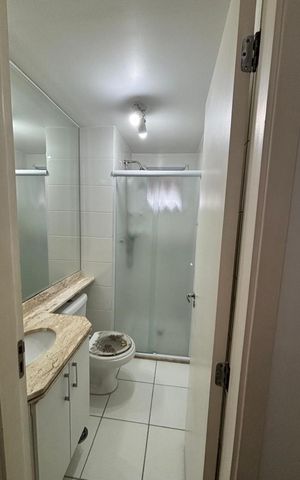 Apartamento à venda com 49m², 2 quartos e 1 vaga Apartamento à venda com 49m², 2 quartos e 1 vagaBanheiro social