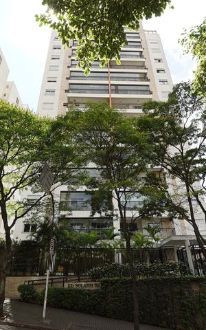 Apartamento à venda com 101m², 3 quartos e 2 vagasFachada