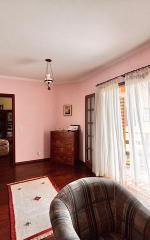 Casa de condomínio à venda com 540m², 5 quartos e 3 vagas Casa de condomínio à venda com 540m², 5 quartos e 3 vagasSuíte 4