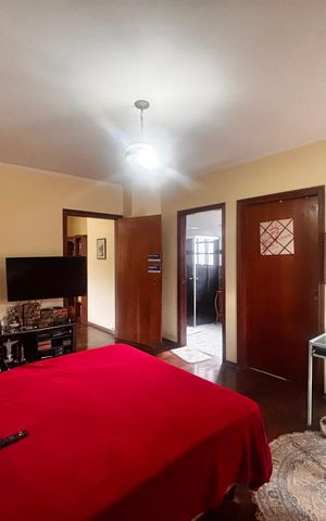 Casa de condomínio à venda com 540m², 5 quartos e 3 vagas Casa de condomínio à venda com 540m², 5 quartos e 3 vagasSuíte 3
