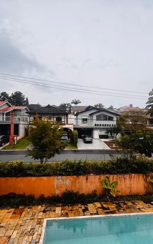 Casa de condomínio à venda com 540m², 5 quartos e 3 vagas Casa de condomínio à venda com 540m², 5 quartos e 3 vagasVista vatanda suíte 3