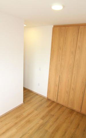 Apartamento para alugar com 60m², 2 quartos e 1 vagaSuíte