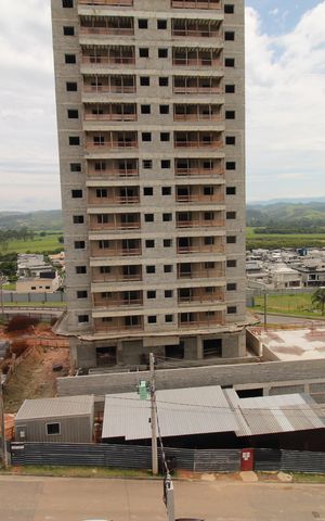 Apartamento para alugar com 60m², 2 quartos e 1 vagaSacada
