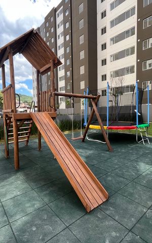 Apartamento para alugar com 32m², 2 quartos e sem vaga Apartamento para alugar com 32m², 2 quartos e sem vagaÁrea comum - Playground
