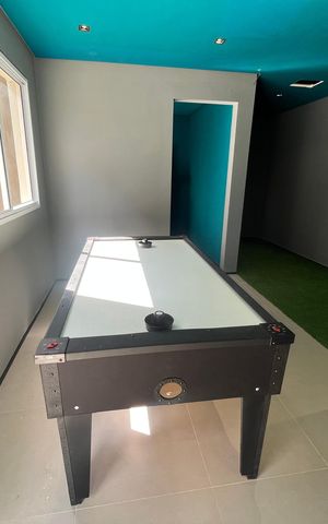 Apartamento para alugar com 32m², 2 quartos e sem vaga Apartamento para alugar com 32m², 2 quartos e sem vagaÁrea comum - Espaço Teen