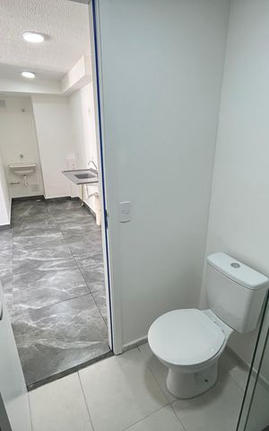 Apartamento para alugar com 32m², 2 quartos e sem vaga Apartamento para alugar com 32m², 2 quartos e sem vagaBanheiro