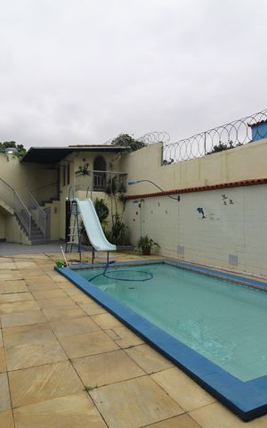 Casa para alugar com 545m², 3 quartos e 3 vagasÁrea Externa