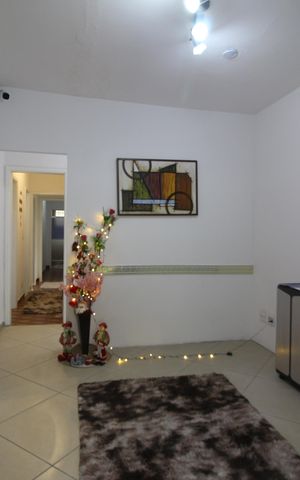 Casa para alugar com 545m², 3 quartos e 3 vagasSala