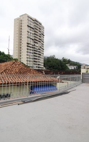 Casa para alugar com 545m², 3 quartos e 3 vagasÁrea Externa