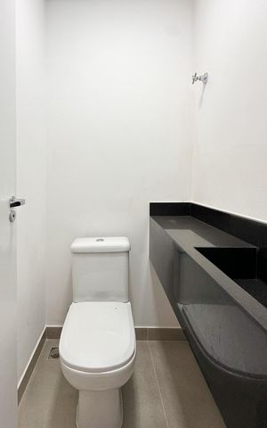 Apartamento à venda com 73m², 2 quartos e 2 vagas Apartamento à venda com 73m², 2 quartos e 2 vagasLavabo