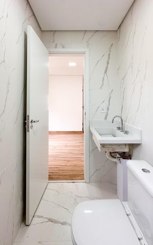 Apartamento à venda com 73m², 2 quartos e 2 vagas Apartamento à venda com 73m², 2 quartos e 2 vagasBanheiro da Suíte 2