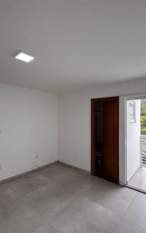 Casa de condomínio para alugar com 180m², 3 quartos e 1 vaga Casa de condomínio para alugar com 180m², 3 quartos e 1 vagaSuíte