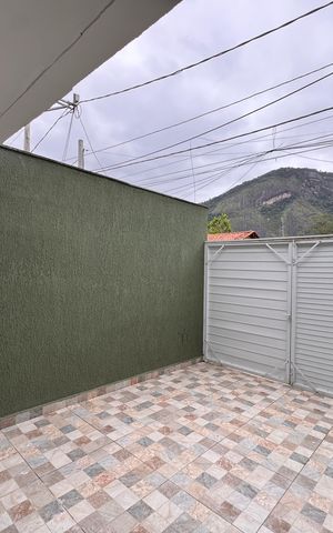 Casa de condomínio para alugar com 180m², 3 quartos e 1 vaga Casa de condomínio para alugar com 180m², 3 quartos e 1 vagaÁrea externa