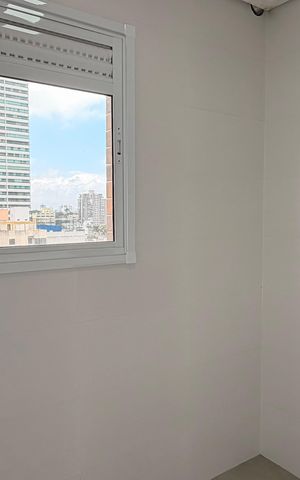 Apartamento à venda com 144m², 2 quartos e 2 vagas Apartamento à venda com 144m², 2 quartos e 2 vagasÁrea de serviço