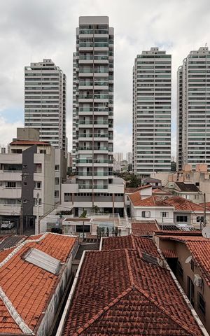 Apartamento à venda com 144m², 2 quartos e 2 vagas Apartamento à venda com 144m², 2 quartos e 2 vagasVista