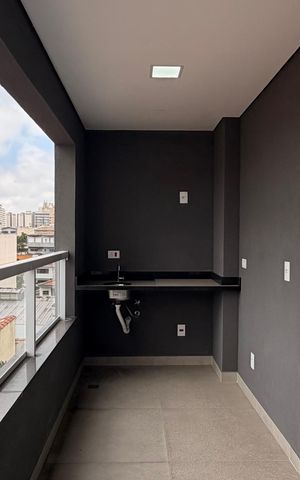 Apartamento à venda com 144m², 2 quartos e 2 vagas Apartamento à venda com 144m², 2 quartos e 2 vagasVaranda
