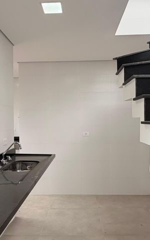 Apartamento à venda com 144m², 2 quartos e 2 vagas Apartamento à venda com 144m², 2 quartos e 2 vagasCozinha