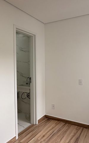 Apartamento à venda com 144m², 2 quartos e 2 vagas Apartamento à venda com 144m², 2 quartos e 2 vagasSuite 1