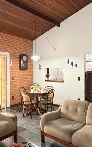Apartamento à venda com 165m², 2 quartos e 3 vagas Apartamento à venda com 165m², 2 quartos e 3 vagasSala