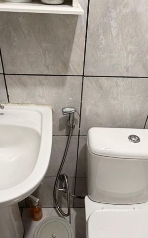 Apartamento à venda com 165m², 2 quartos e 3 vagas Apartamento à venda com 165m², 2 quartos e 3 vagasBanheiro social