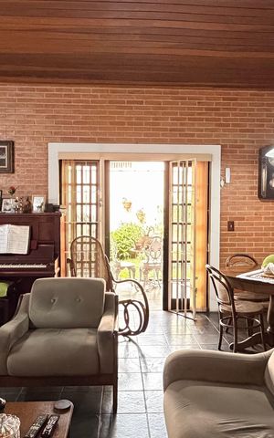 Apartamento à venda com 165m², 2 quartos e 3 vagas Apartamento à venda com 165m², 2 quartos e 3 vagasSala