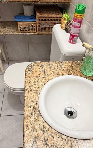 Apartamento à venda com 165m², 2 quartos e 3 vagas Apartamento à venda com 165m², 2 quartos e 3 vagasLavabo