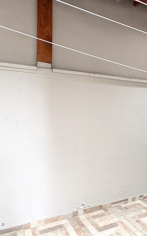 Casa à venda com 150m², 3 quartos e 2 vagas Casa à venda com 150m², 3 quartos e 2 vagasChurrasqueira