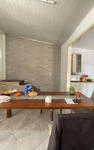 Casa à venda com 85m², 3 quartos e 1 vaga