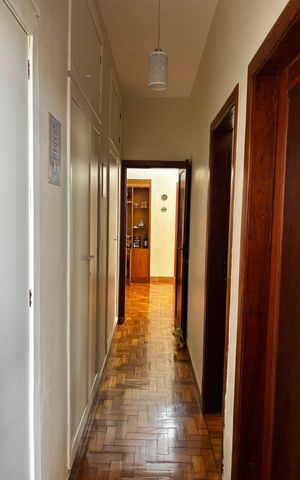 Apartamento à venda com 95m², 3 quartos e sem vaga Apartamento à venda com 95m², 3 quartos e sem vagaCorredor