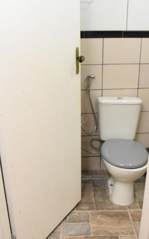 Casa à venda com 168m², 2 quartos e 2 vagasbanheiro da edicula