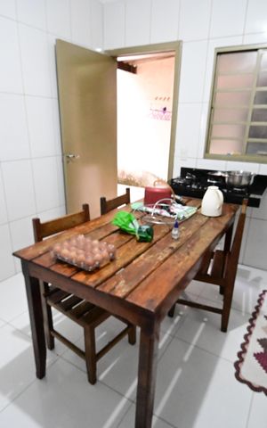 Casa à venda com 65m², 2 quartos e 2 vagas