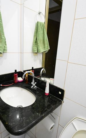 Casa à venda com 65m², 2 quartos e 2 vagas