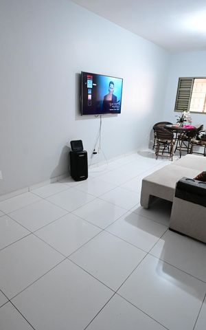 Casa à venda com 65m², 2 quartos e 2 vagas
