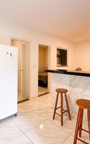 Casa à venda com 45m², 3 quartos e 2 vagas Casa à venda com 45m², 3 quartos e 2 vagasCozinha
